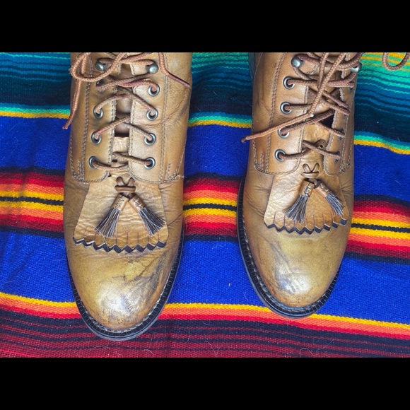 Lace up boots w/ a western flare! - Picture 2 of 3